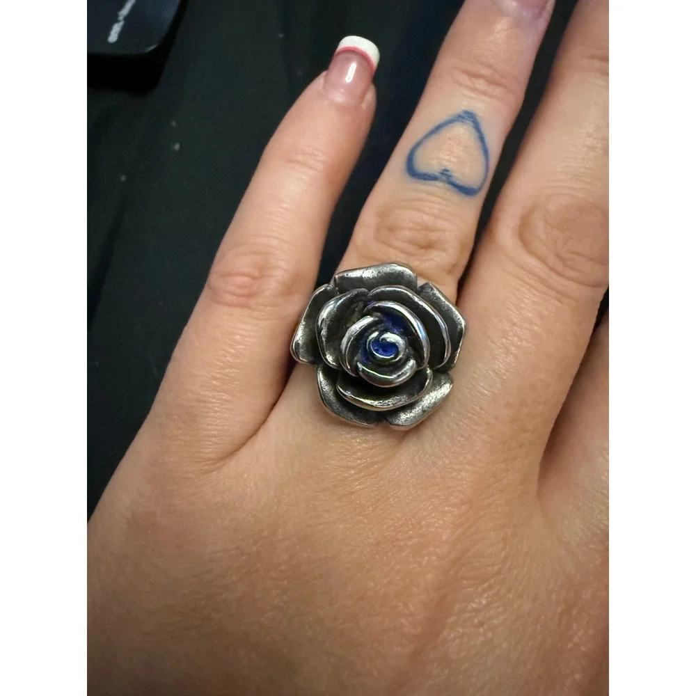 Spikes Stainless Steel Blue Center Rose Statement Ring Silver Tone Size 7